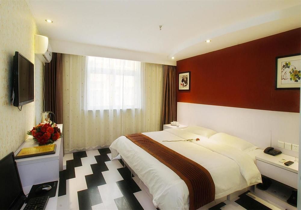 Xi'An Hometown Runtu Business Hotel Exterior photo